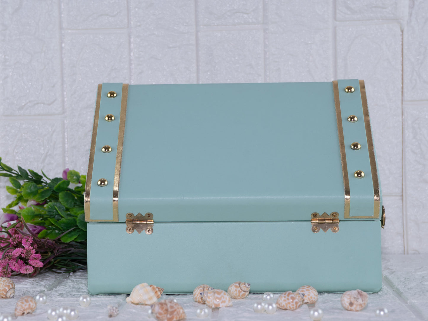 Mint green leatherite