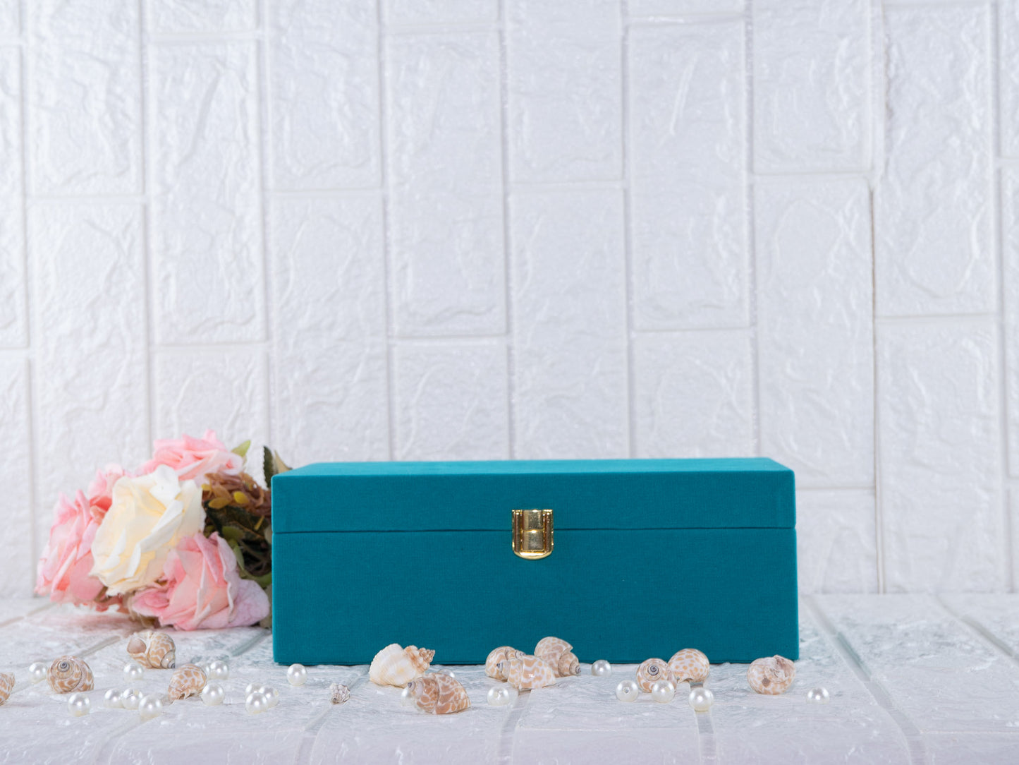 Sea green suede Trunk