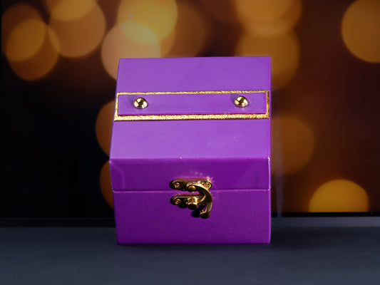 Purple mini trunk