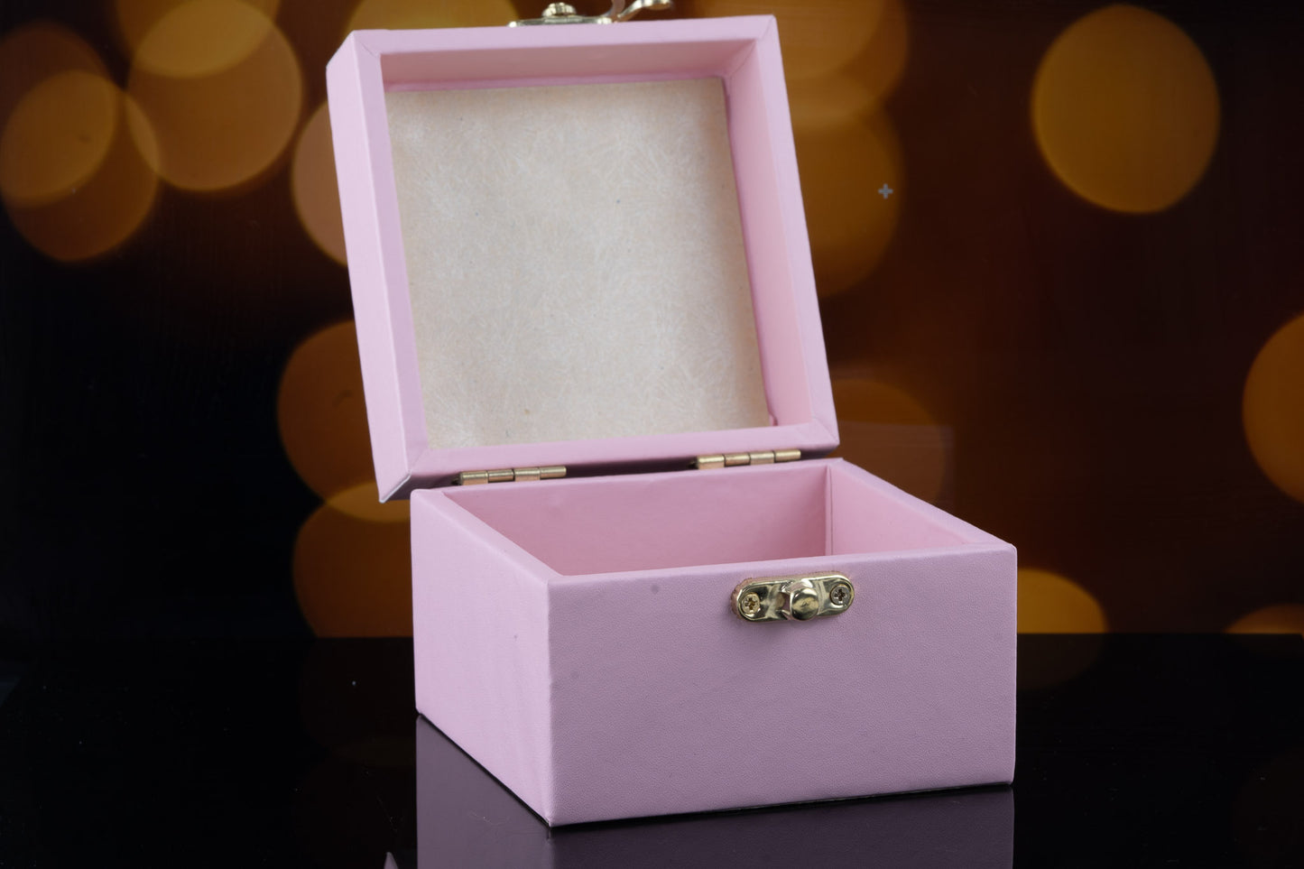 Baby pink mini trunk