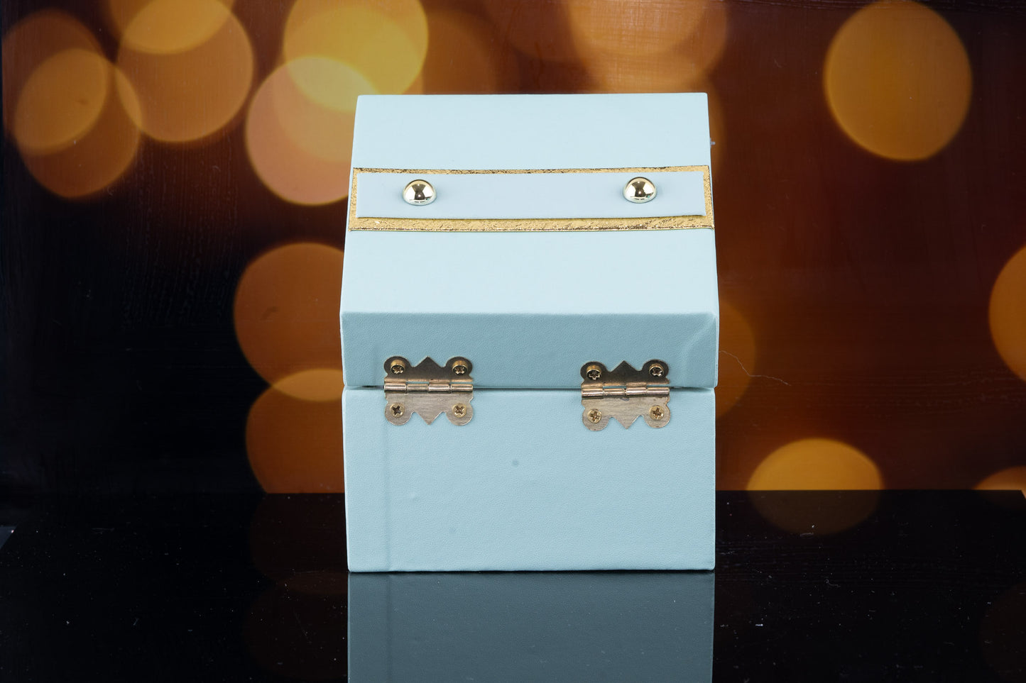 Mint green mini trunk