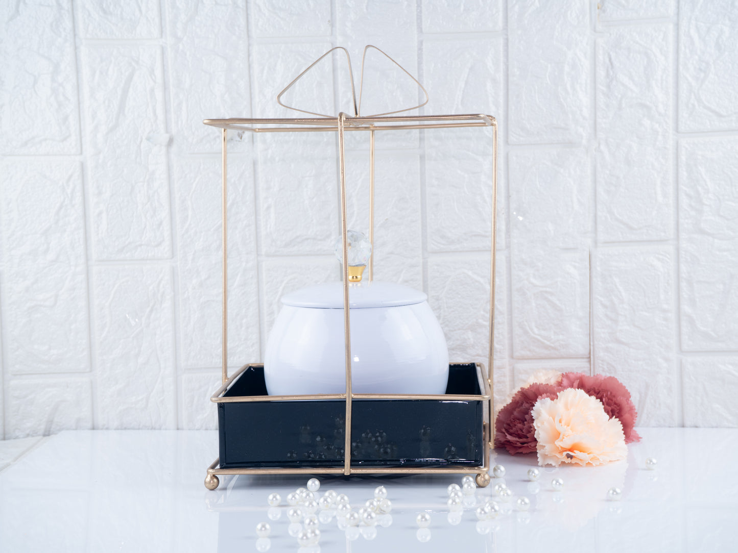 Cage hamper with black tray