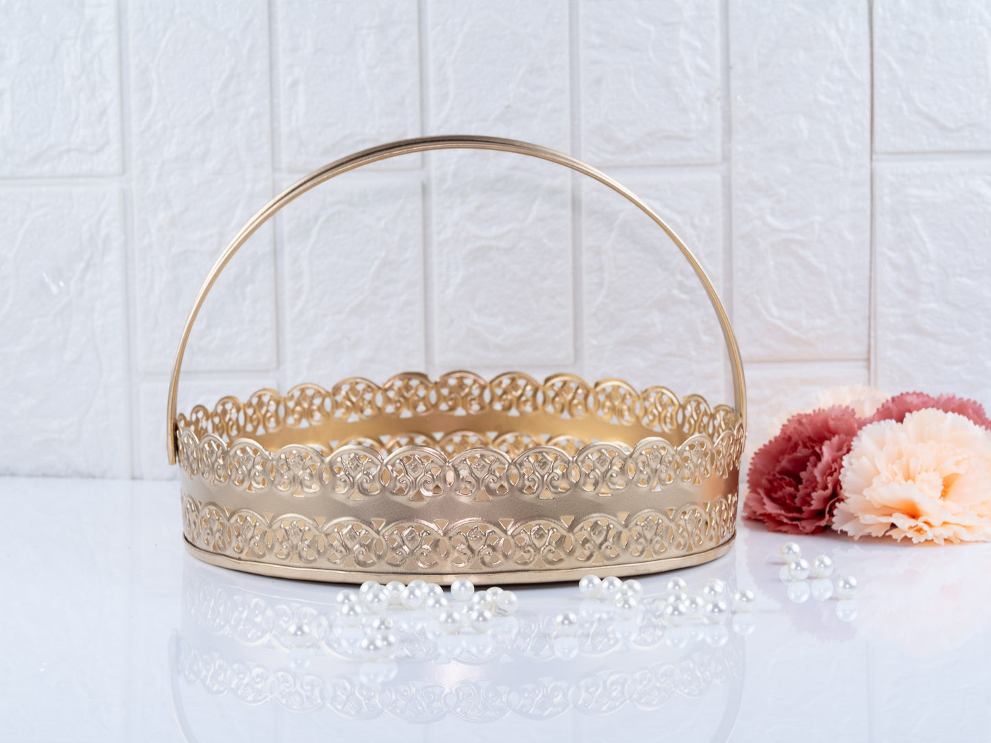 Round metal hamper