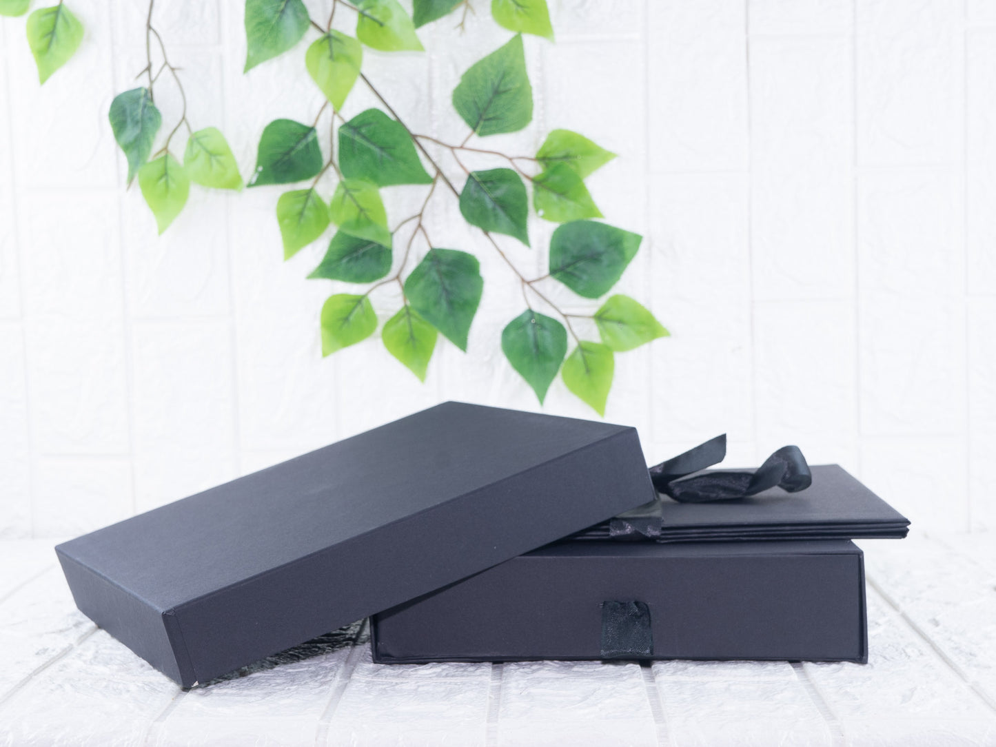 Surprise box (black)