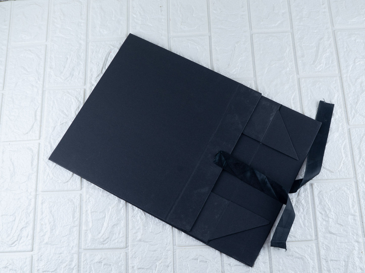 Collapsible box black
