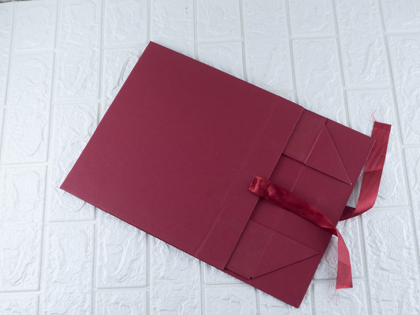 Collapsible box Maroon