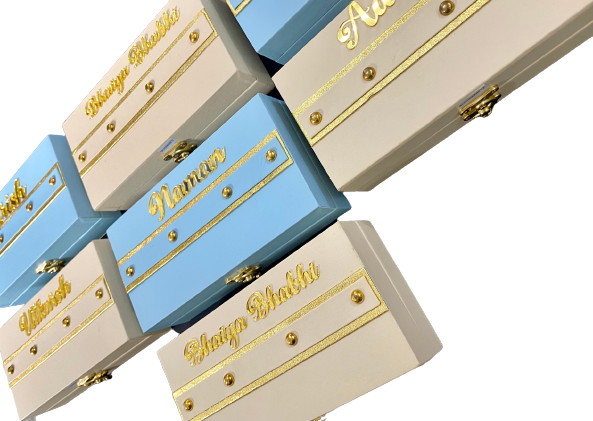 Elongated customised boxes