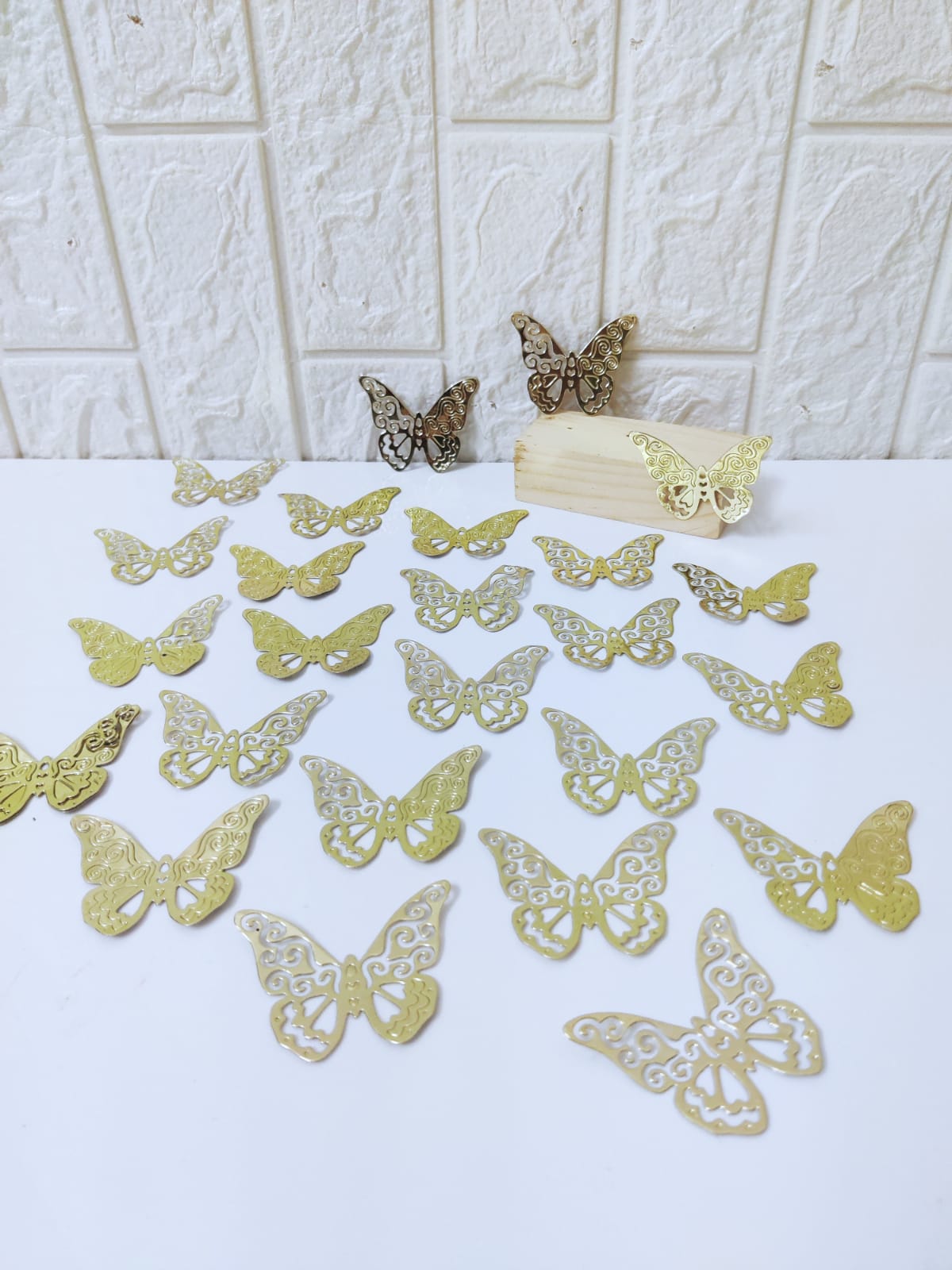 Butterfly die cuts (pack of 25)