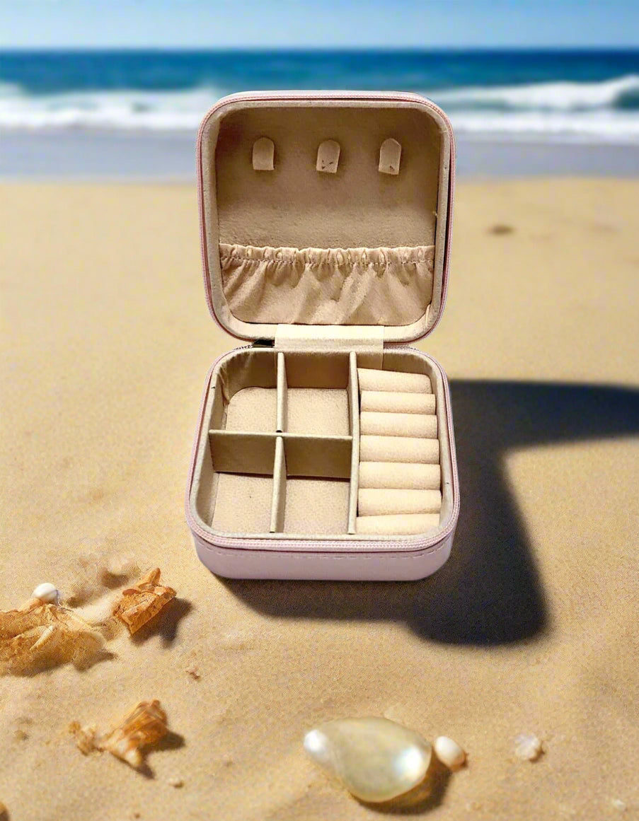 Baby pink mini jewellery box
