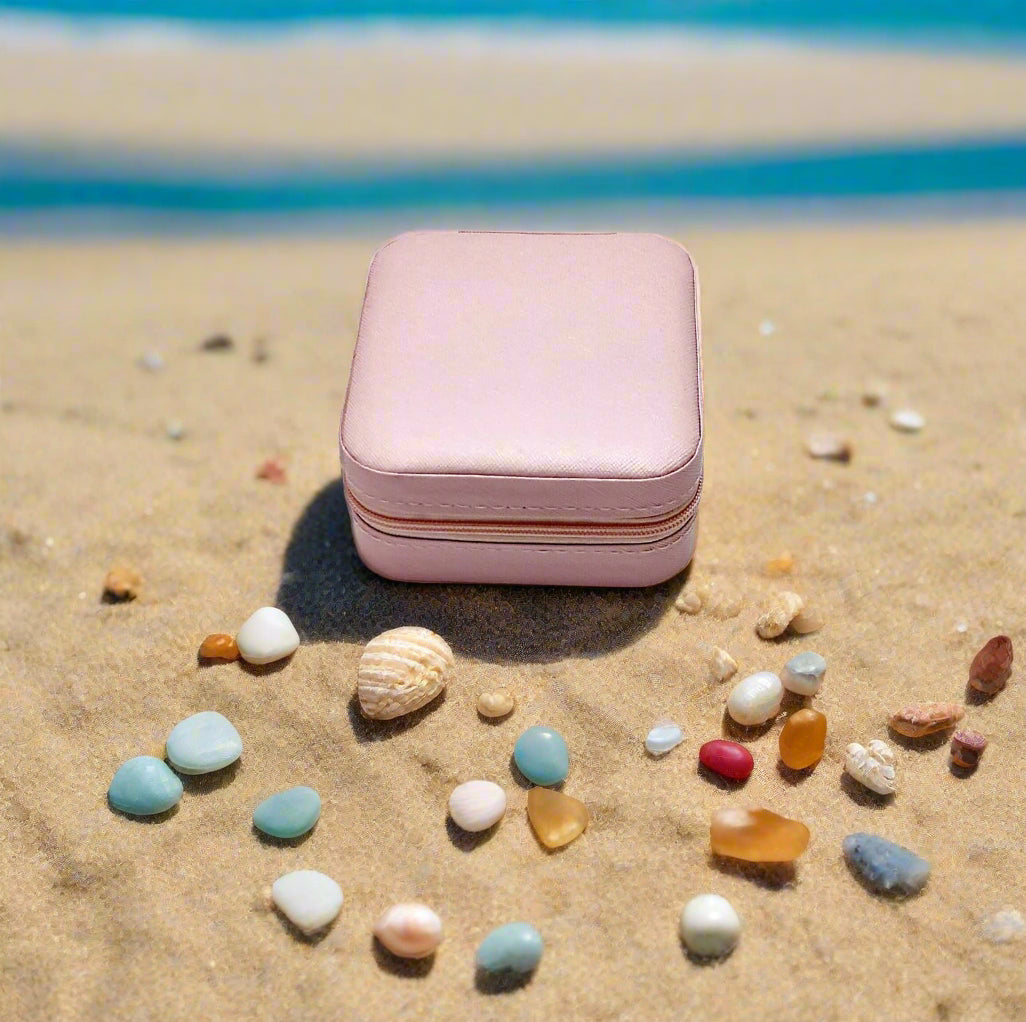 Baby pink mini jewellery box