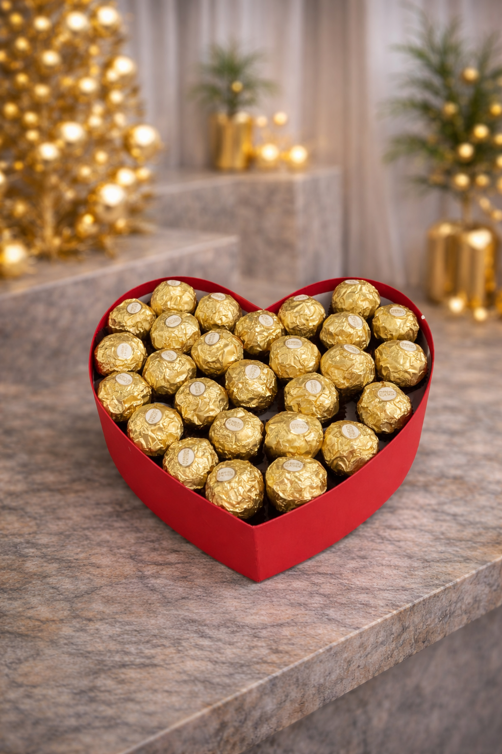 Ferrero Rocher Heart Box Gift box - View 2