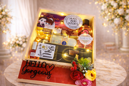 Bride to be hamper Gift box - View 3