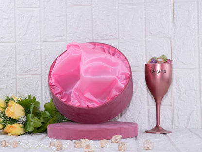 Suede round pink box