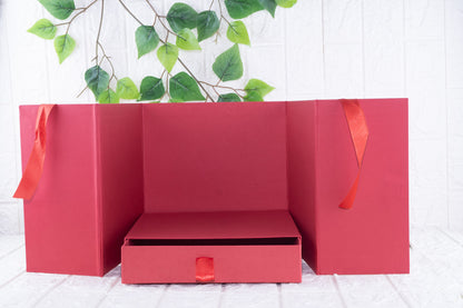 Surprise box ( Red)