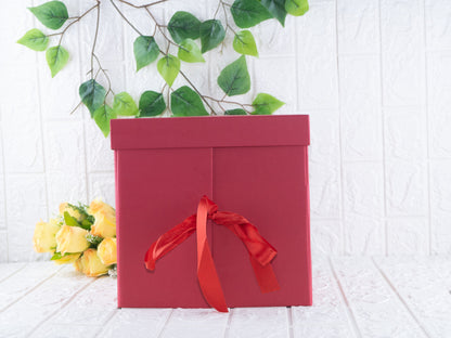Surprise box ( Red)