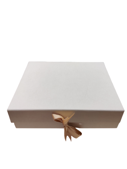 Collapsible box White