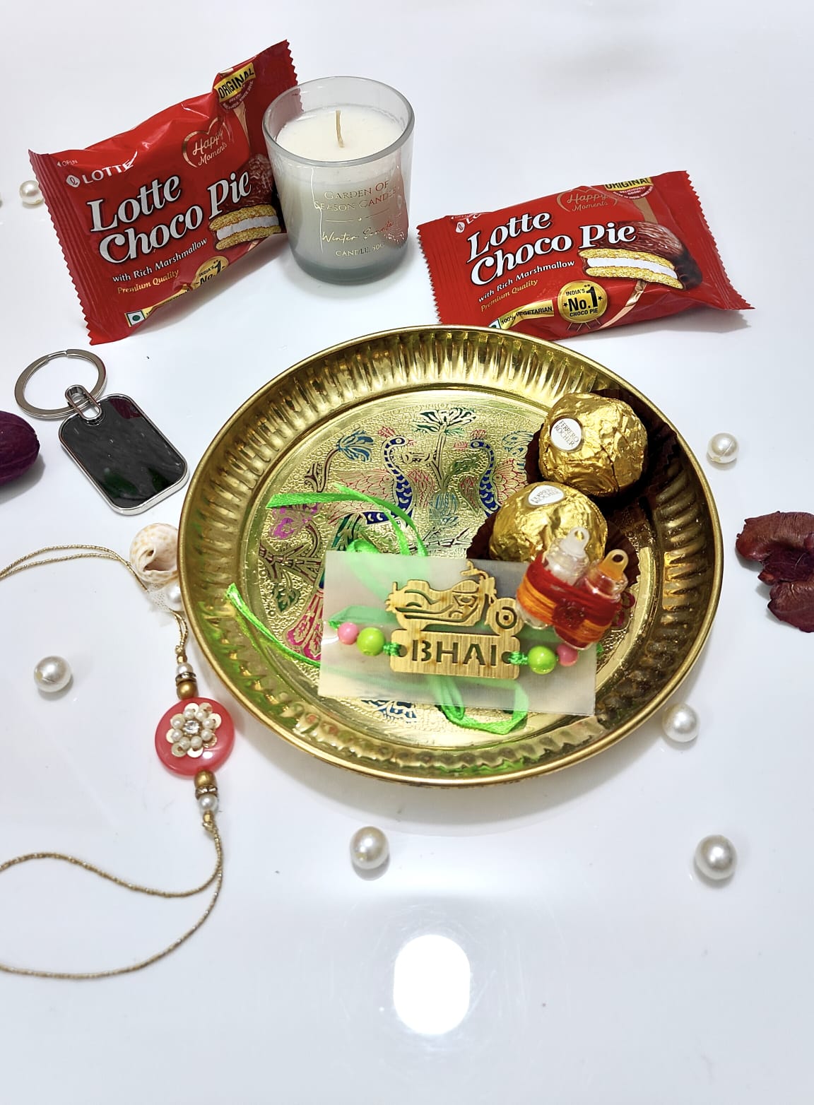 Choco Pie Hamper for Bhai