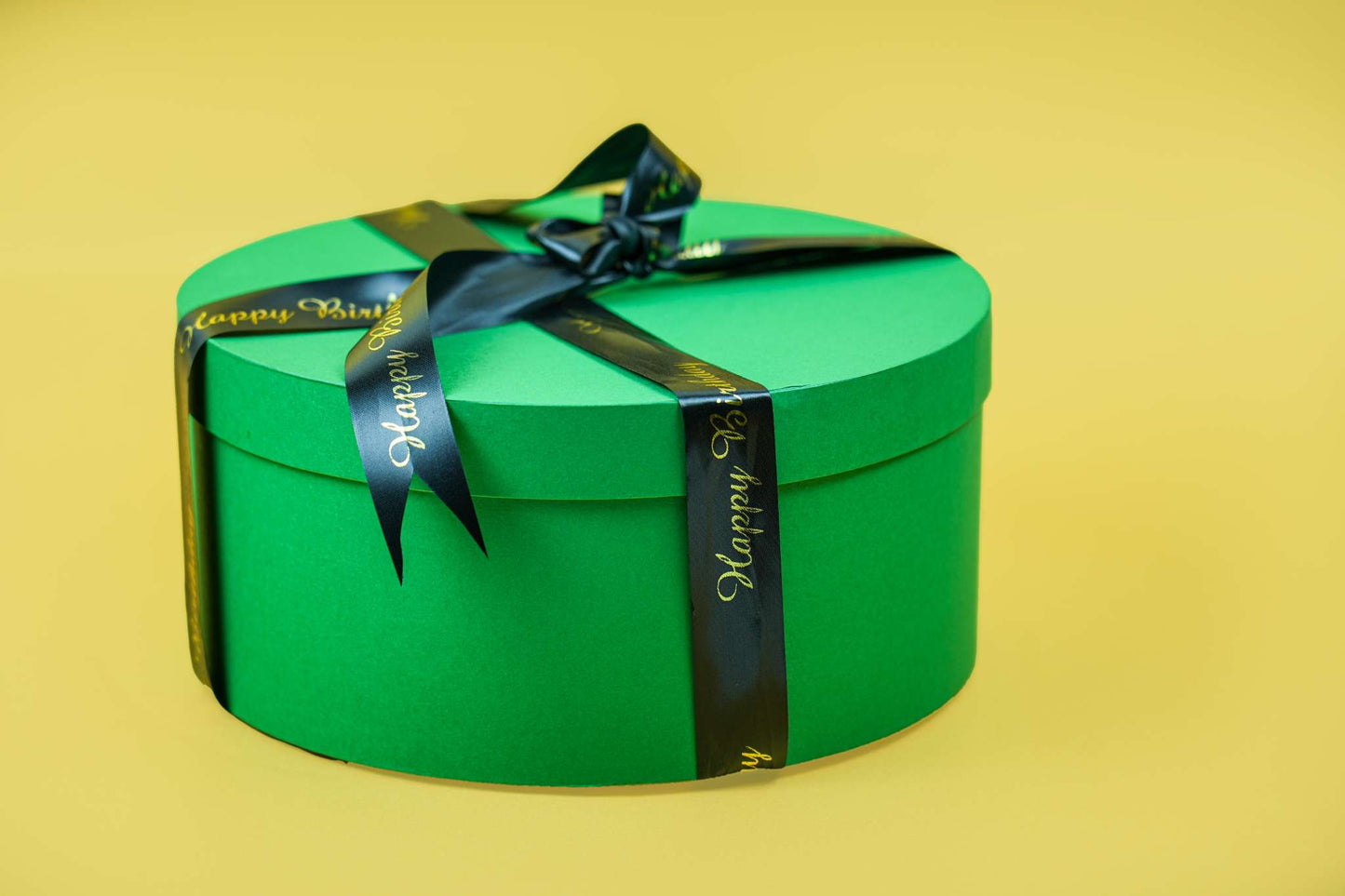 Emerald Round Hamper Box